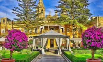 Palazzo Parisio & Gardens, attraction Malta - MaltaPass